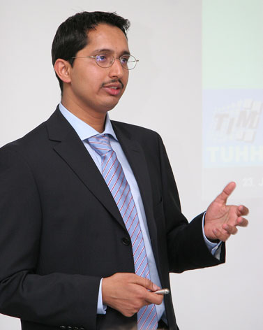 R. Tiwari at TU Dresden